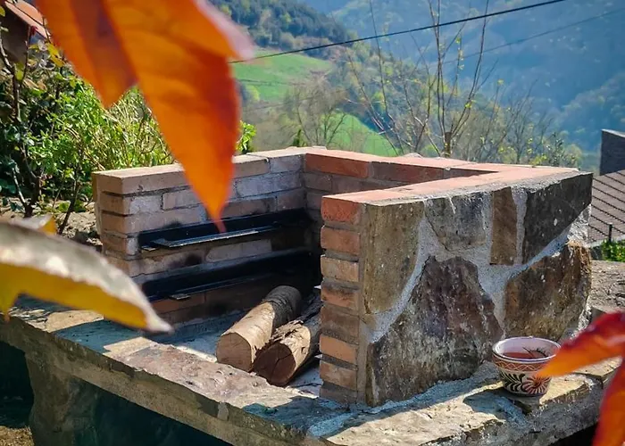 La Higuera Casa Rural, Soba, Cantabria Holiday home *